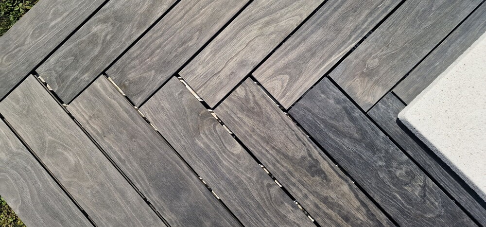 Accoya Grey pool surround