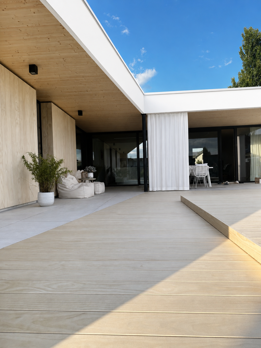 Accoya Terrasse und Fassade, privat